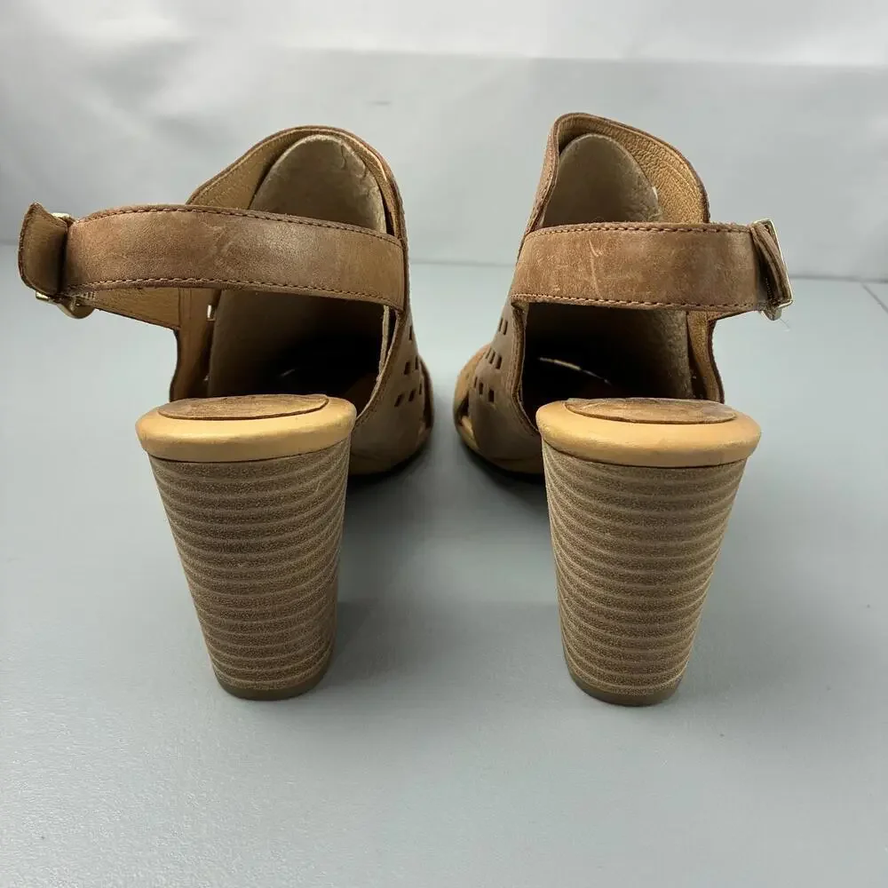 Born Women's Brown Leather Open-Toe Block Heel Sandals